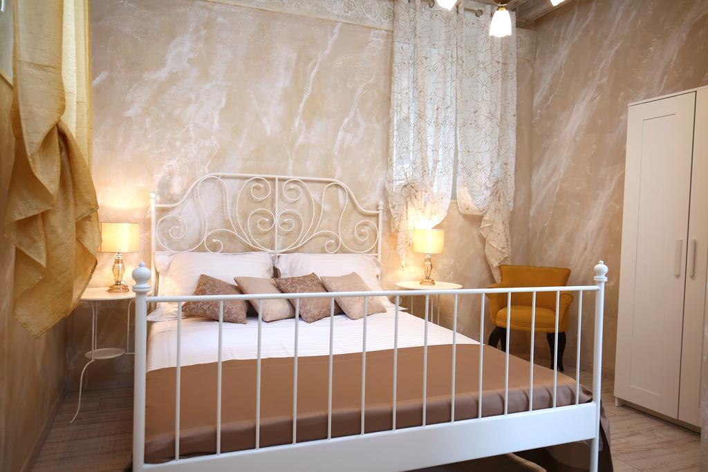 Luxury Lidija Rooms Split Buitenkant foto