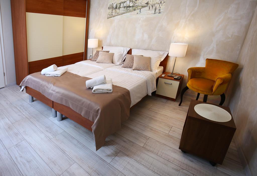 Luxury Lidija Rooms Split Buitenkant foto